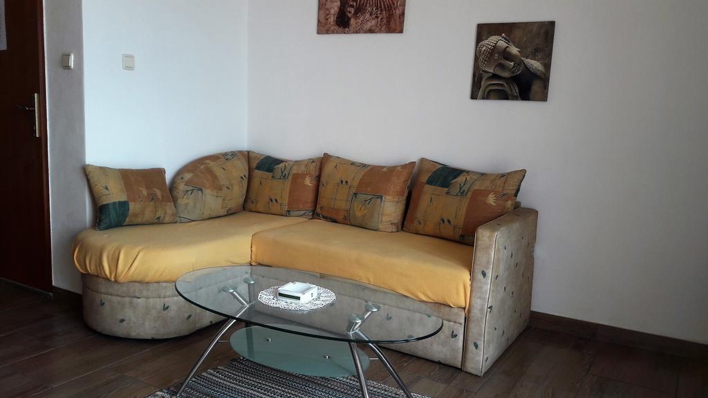 Apartments Velic Crikvenica Bagian luar foto