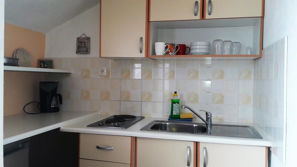 Apartments Velic Crikvenica Bagian luar foto