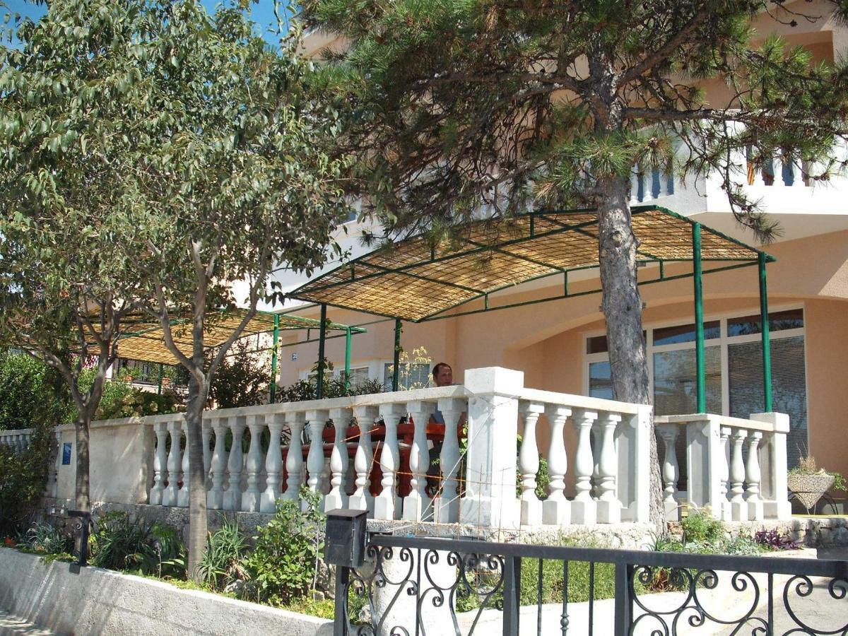 Apartments Velic Crikvenica Bagian luar foto