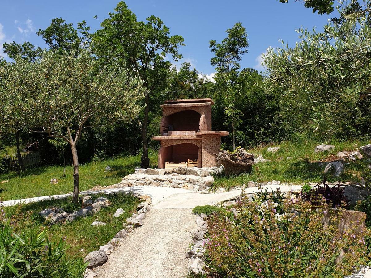 Apartments Velic Crikvenica Bagian luar foto